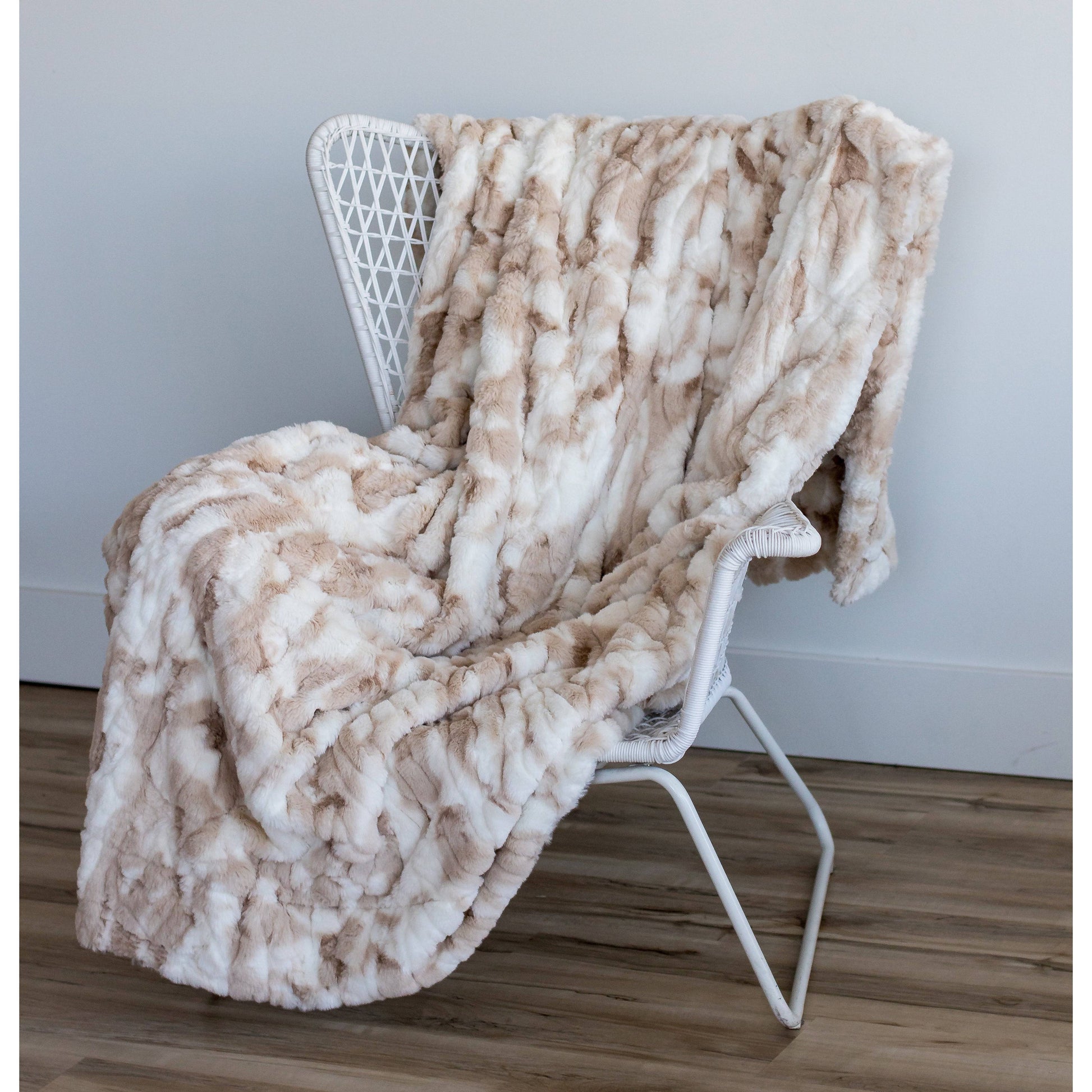 Crème Brûlée Posh Blanket - Minky Designs