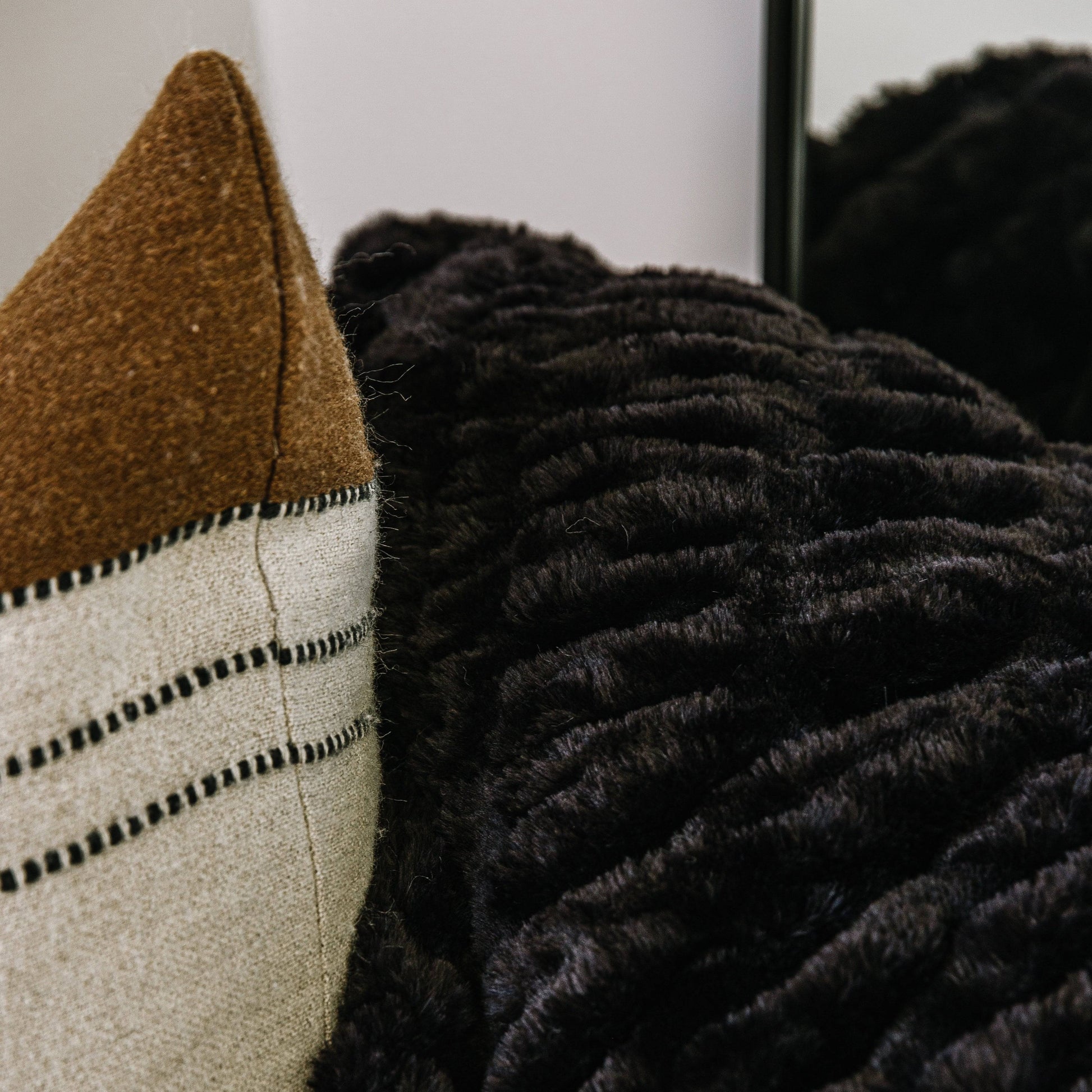 Jaguar Black Chic Blanket - Minky Designs