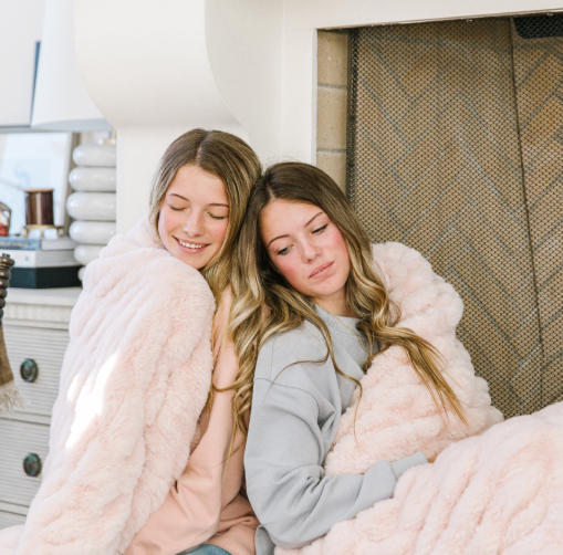 What Is the Warmest Blanket for Snuggling Season?